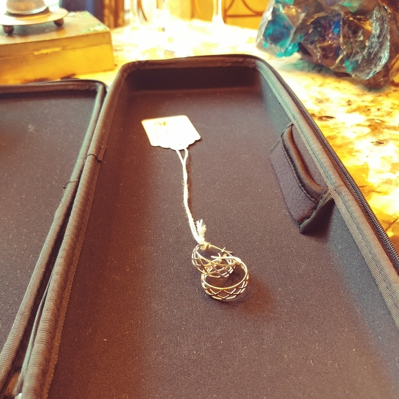 Sterling Hoop Earings - Picture 4 of 4